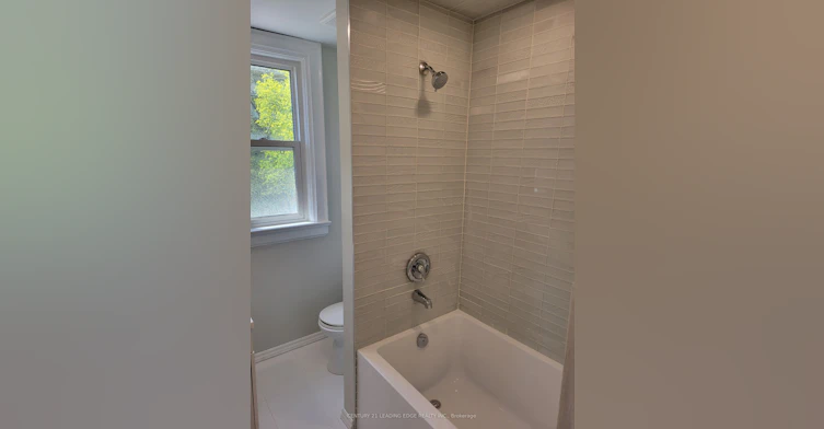 26 Grandville Avenue, Toronto, ON, M6N 4T9 - 23