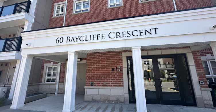 305-60 Baycliffe Crescent, Brampton, ON, L7A 0Z4