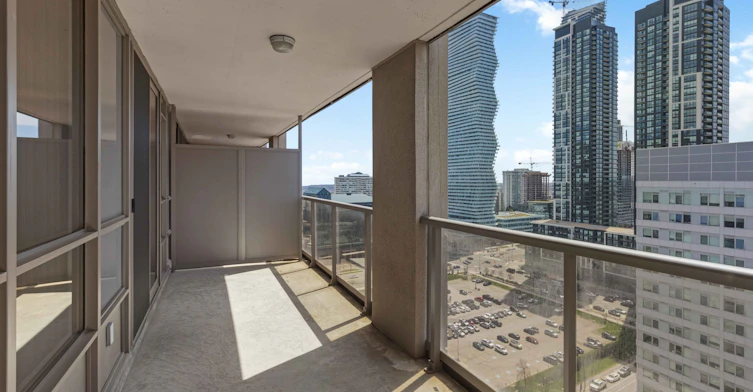 2104-4080 Living Arts Drive W, Mississauga, ON, L5B 4N3 - 31