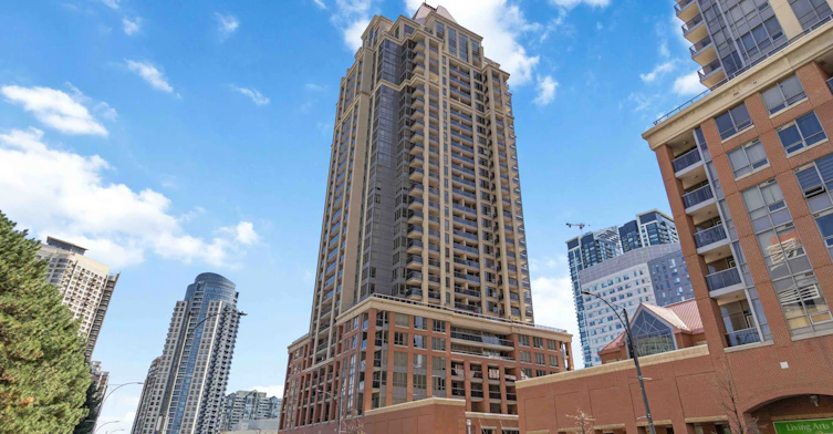 2104-4080 Living Arts Drive W, Mississauga, ON, L5B 4N3 - 2