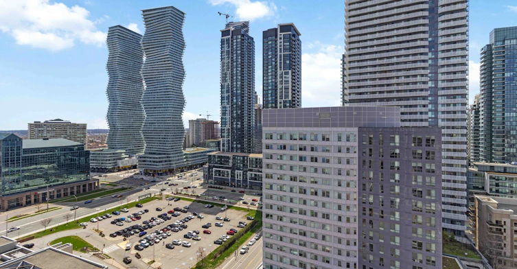 2104-4080 Living Arts Drive W, Mississauga, ON, L5B 4N3 - 3