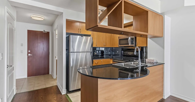 2104-4080 Living Arts Drive W, Mississauga, ON, L5B 4N3 - 20