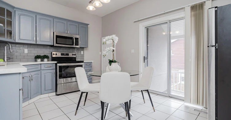 1-1311 Davenport Road, Toronto, ON, M6H 2H3 - 3