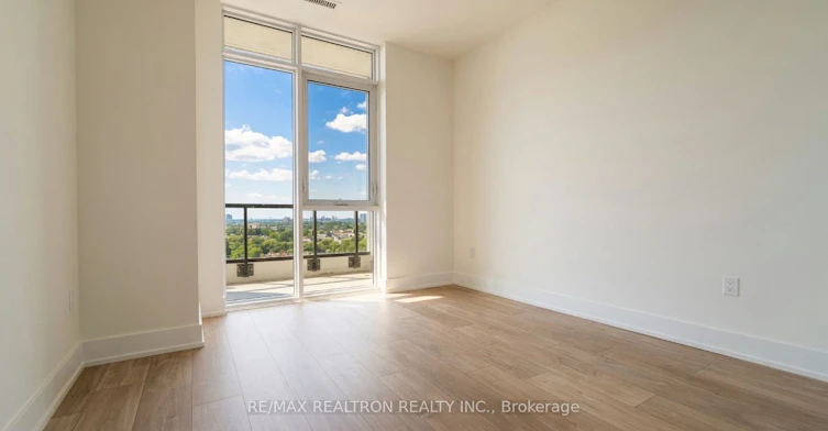 PH 35-858 Dupont Street, Toronto, ON, M6G 0C1 - 5