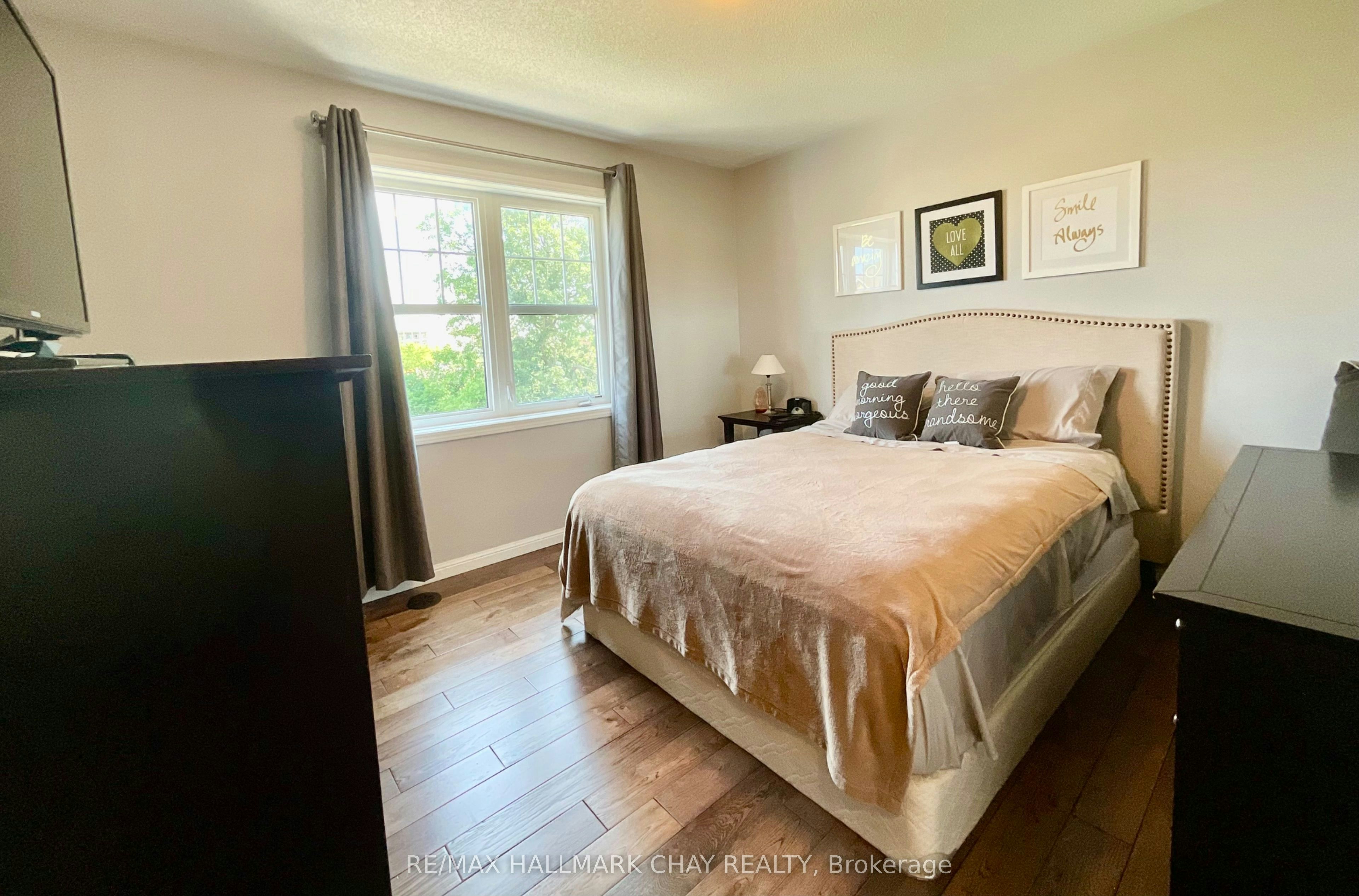 31 Colonel Frank Ching Crescent, Brampton, ON, L6Y 5W5 - 9