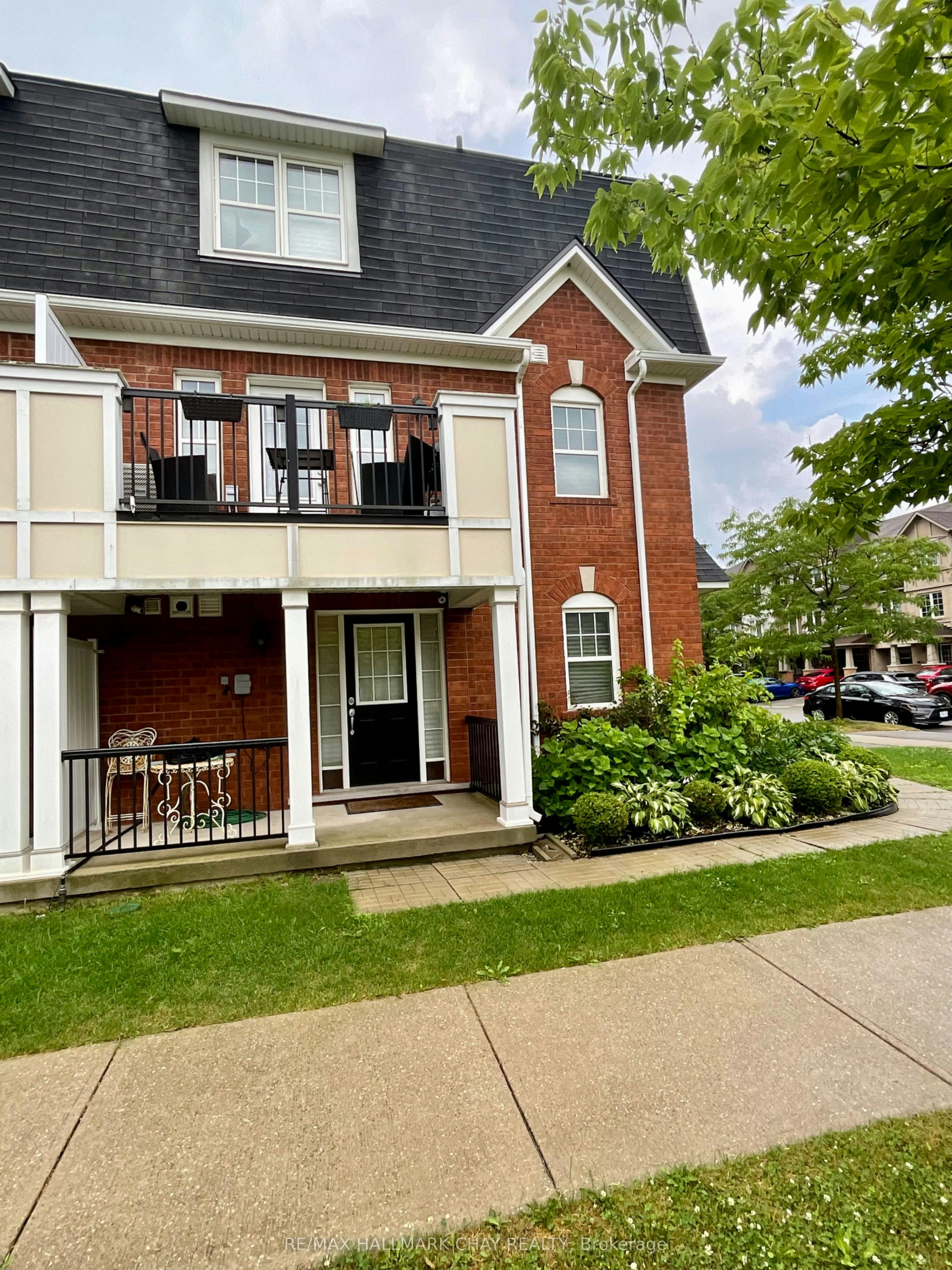 31 Colonel Frank Ching Crescent, Brampton, ON, L6Y 5W5 - 3