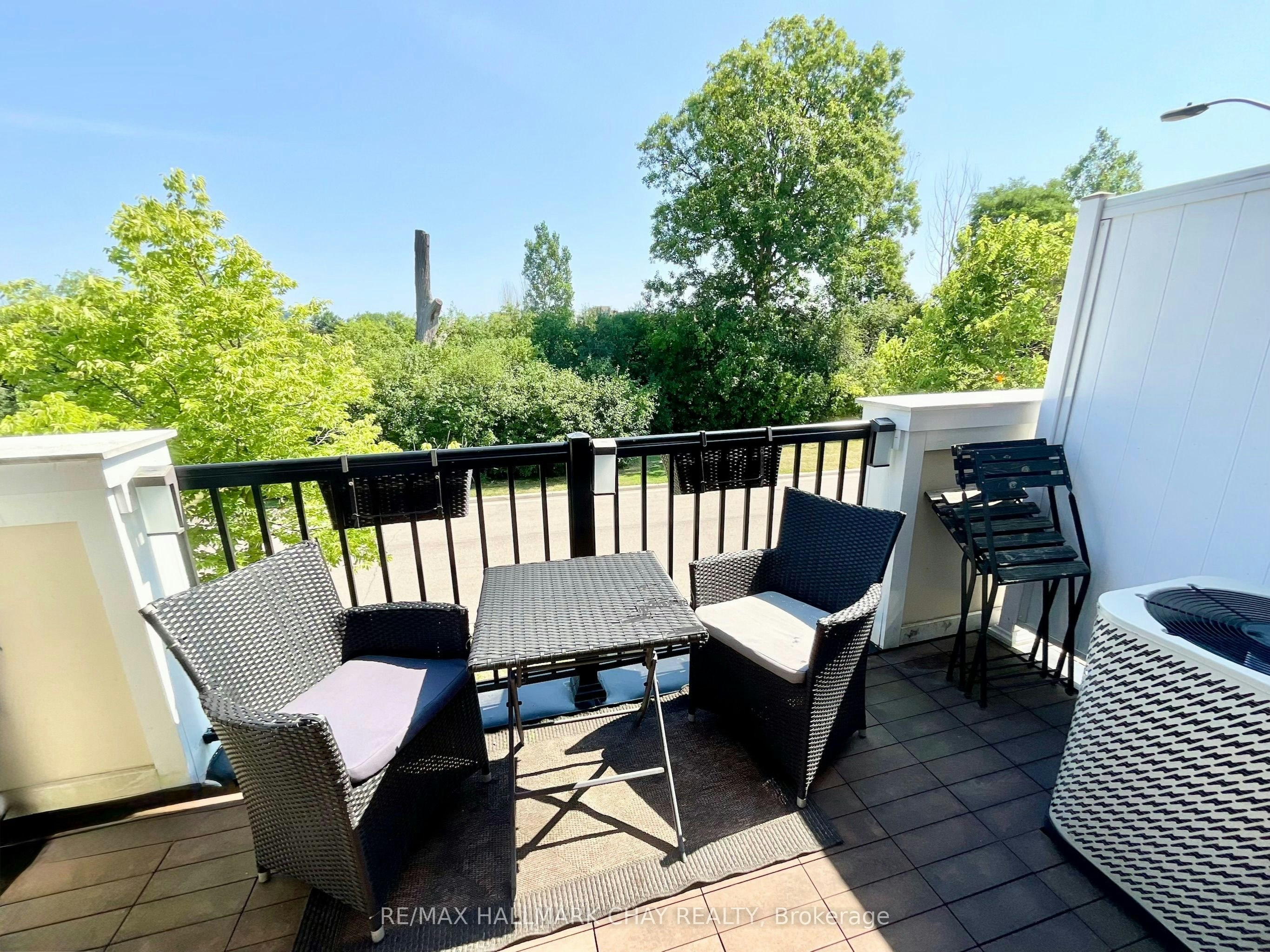 31 Colonel Frank Ching Crescent, Brampton, ON, L6Y 5W5 - 12