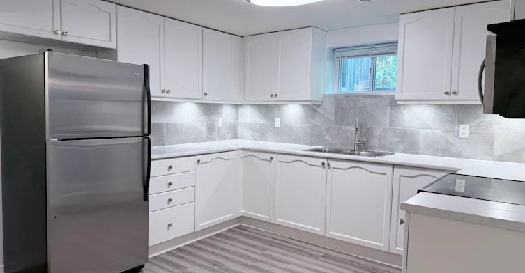 36 Strathburn Boulevard, Toronto, ON, M9M 2K3 - 7