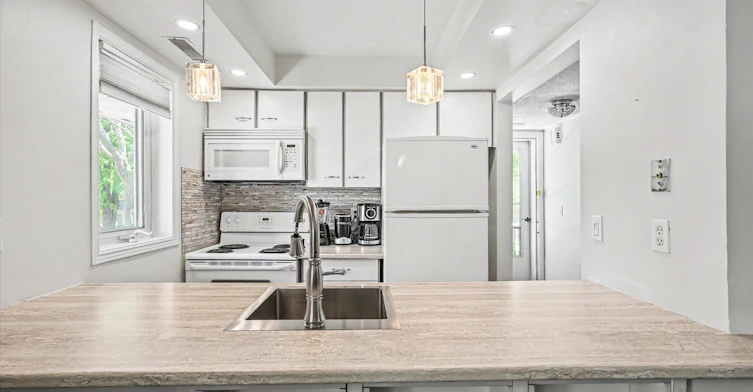 221-101 Bristol Road E, Mississauga, ON, L4Z 3P4 - 7