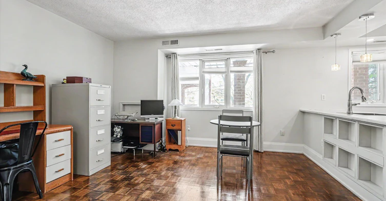 221-101 Bristol Road E, Mississauga, ON, L4Z 3P4 - 11