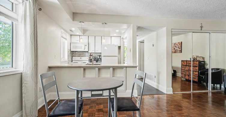 221-101 Bristol Road E, Mississauga, ON, L4Z 3P4 - 14