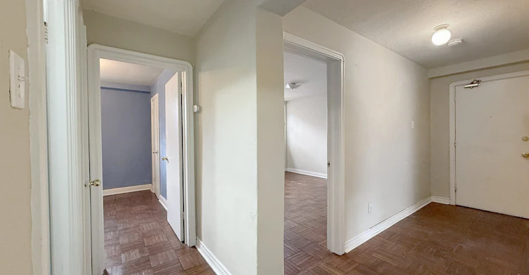 2-88 Trethewey Drive, Toronto, ON, M6M 4B4 - 13