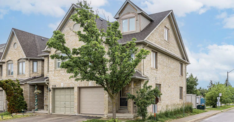 140-1292 Sherwood Mills Boulevard, Mississauga, ON, L5V 2G8 - 2