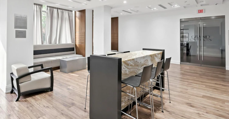 2810-310 Burnhamthorpe Road W, Mississauga, ON, L5B 4P9 - 17