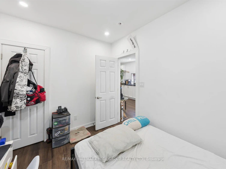 49 Cordella Avenue, Toronto, ON, M6N 2J7 - 16