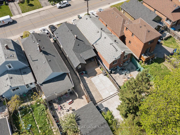 49 Cordella Avenue, Toronto, ON, M6N 2J7 - 40