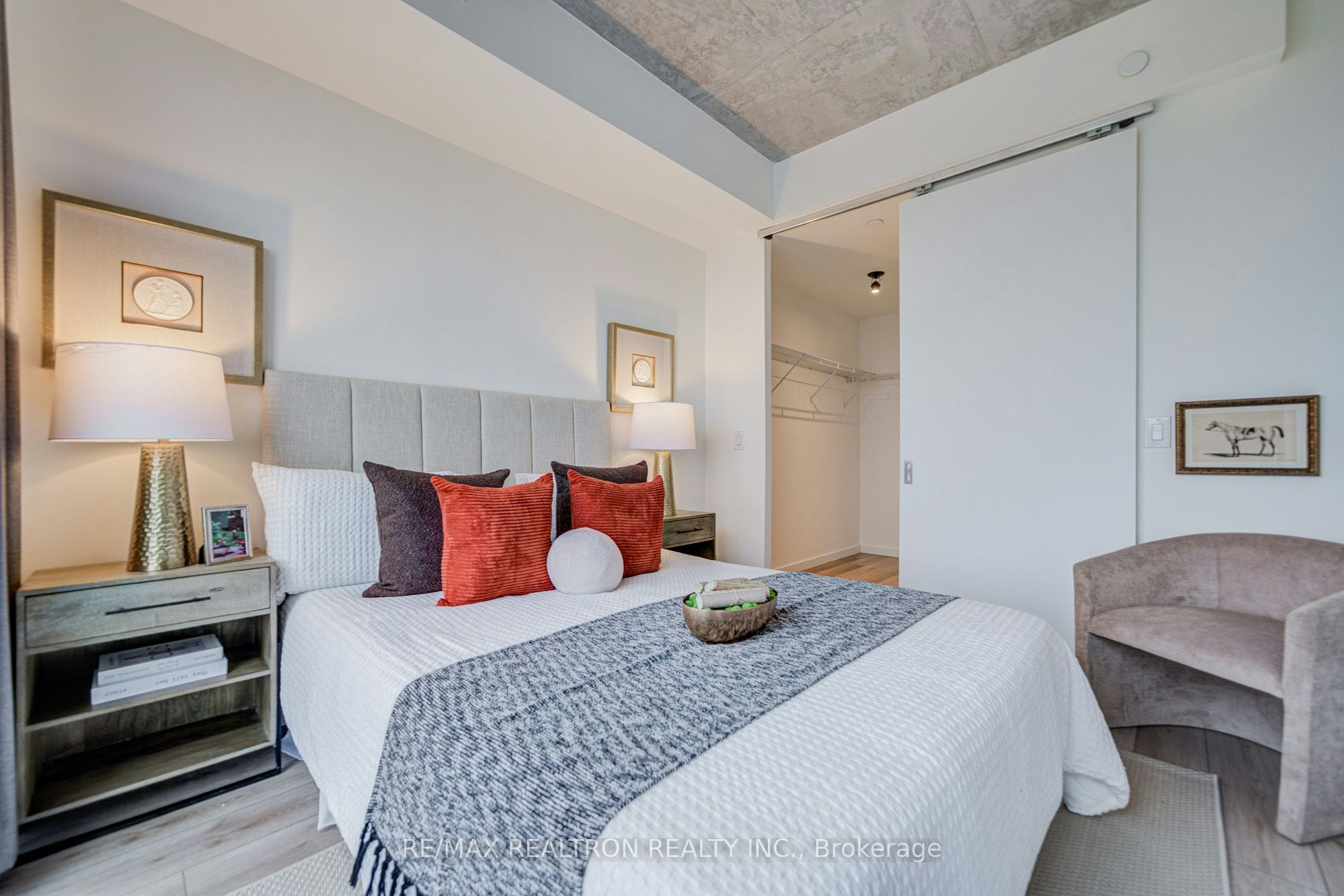 518-7 Smith Crescent, Toronto, ON, M8Z 0G3 - 22
