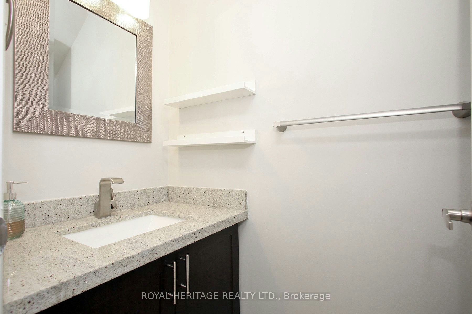 6-24 Reid Drive, Mississauga, ON, L5M 2A6 - 16
