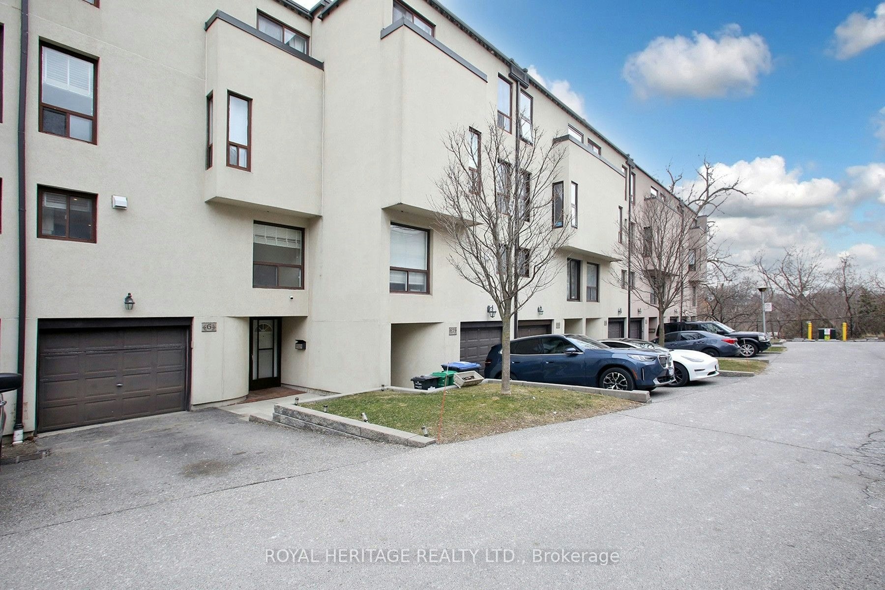 6-24 Reid Drive, Mississauga, ON, L5M 2A6 - 2