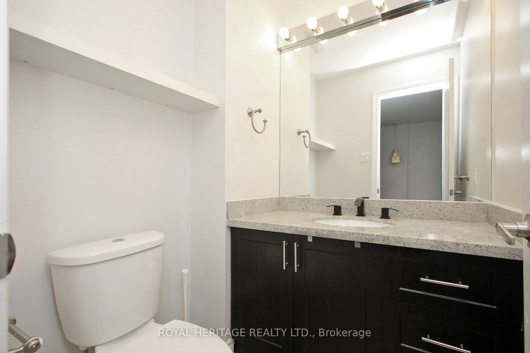 6-24 Reid Drive, Mississauga, ON, L5M 2A6 - 25