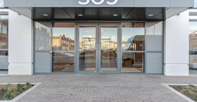 711-509 Dundas Street W, Oakville, ON, L6M 4M2 - 2