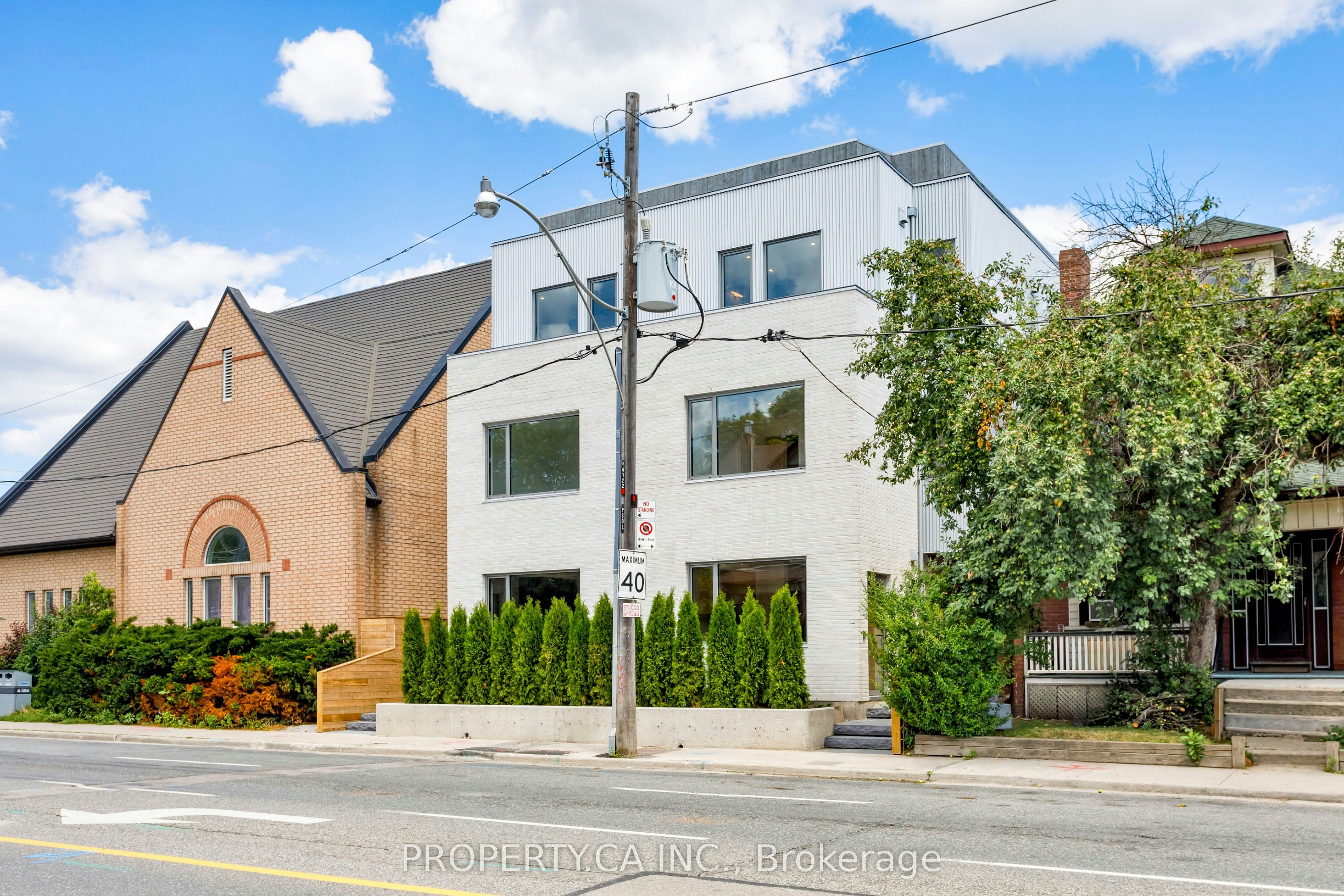 Unit #1-301 Keele Street, Toronto, ON, M6P 2K5