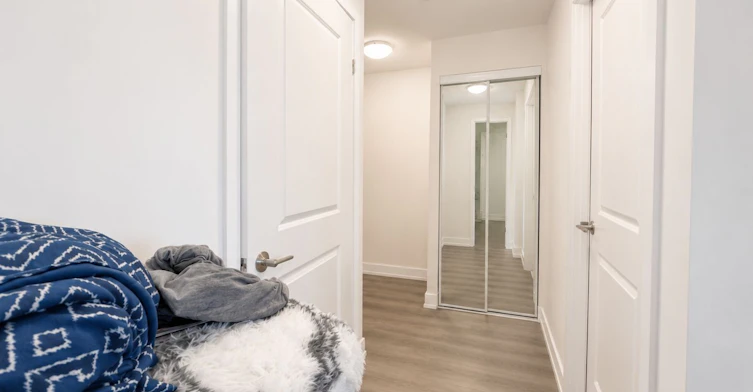 2108-202 Burnhamthorpe Road E, Mississauga, ON, L5A 0B2 - 7