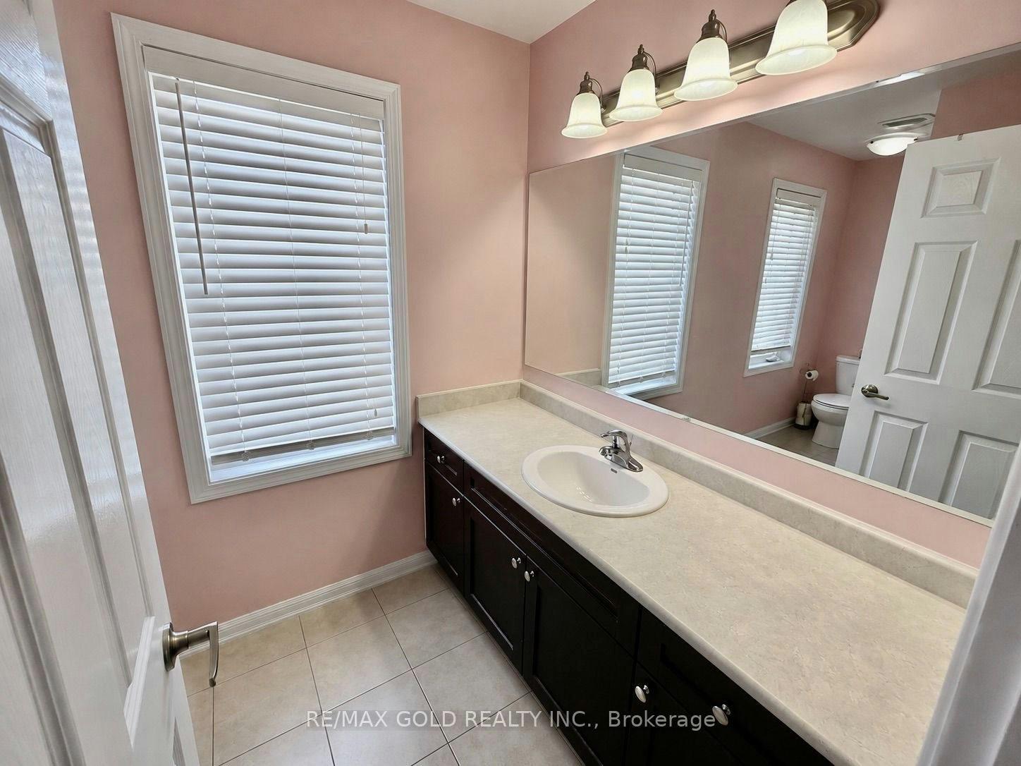 1061 Nadalin Heights, Milton, ON, L9T 8H3 - 20