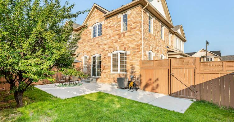 689 Ambroise Crescent N, Milton, ON, L9T 0M4 - 20
