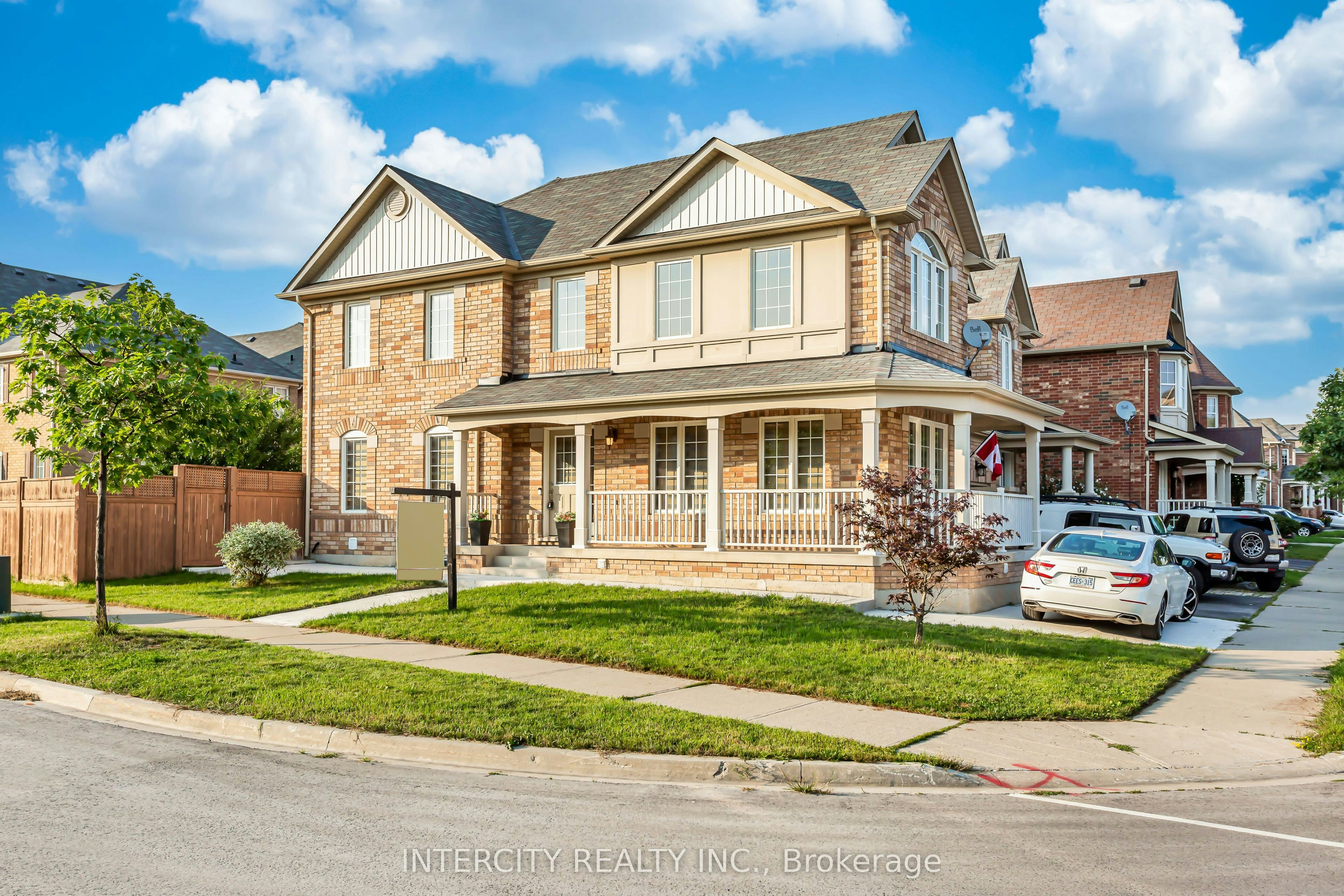 689 Ambroise Crescent N, Milton, ON, L9T 0M4 - 3