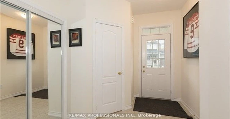 650 Murray Meadows Place, Milton, ON, L9T 8L7 - 2