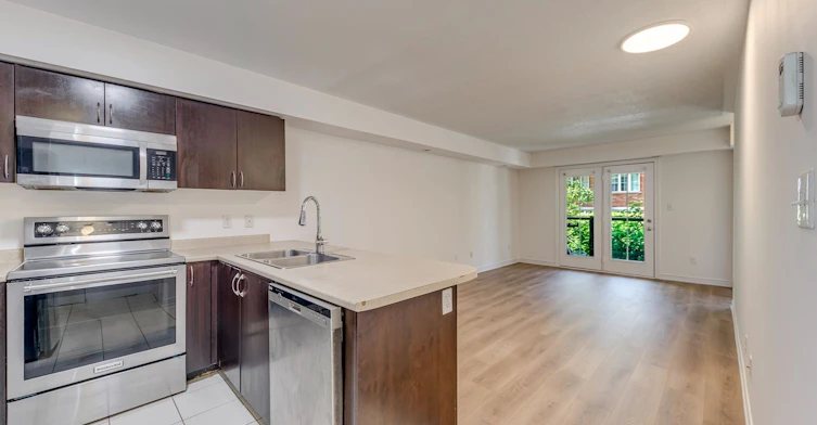 #8-2464 Post Road, Oakville, ON, L6H 0J2 - 12