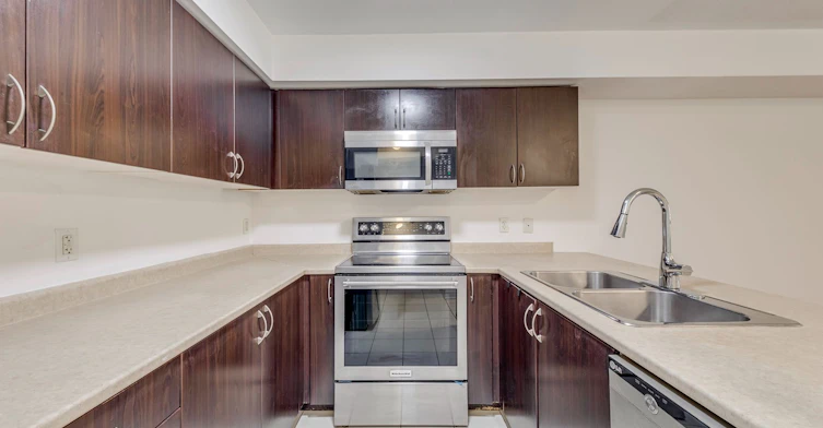 #8-2464 Post Road, Oakville, ON, L6H 0J2 - 14
