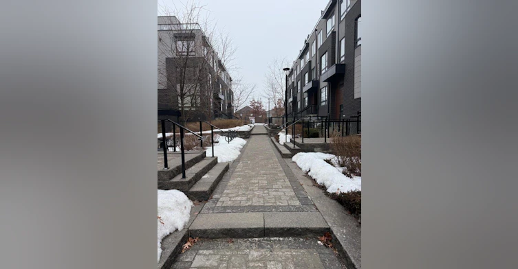 312-1110 Briar Hill Avenue, Toronto, ON, M6B 1M7 - 25