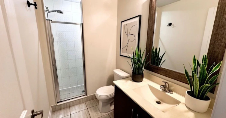 62-28 Fieldway Road, Toronto, ON, M8Z 0E3 - 6