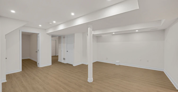 Bsmt-2900 Tradewind Drive, Mississauga, ON, L5N 6L2 - 4