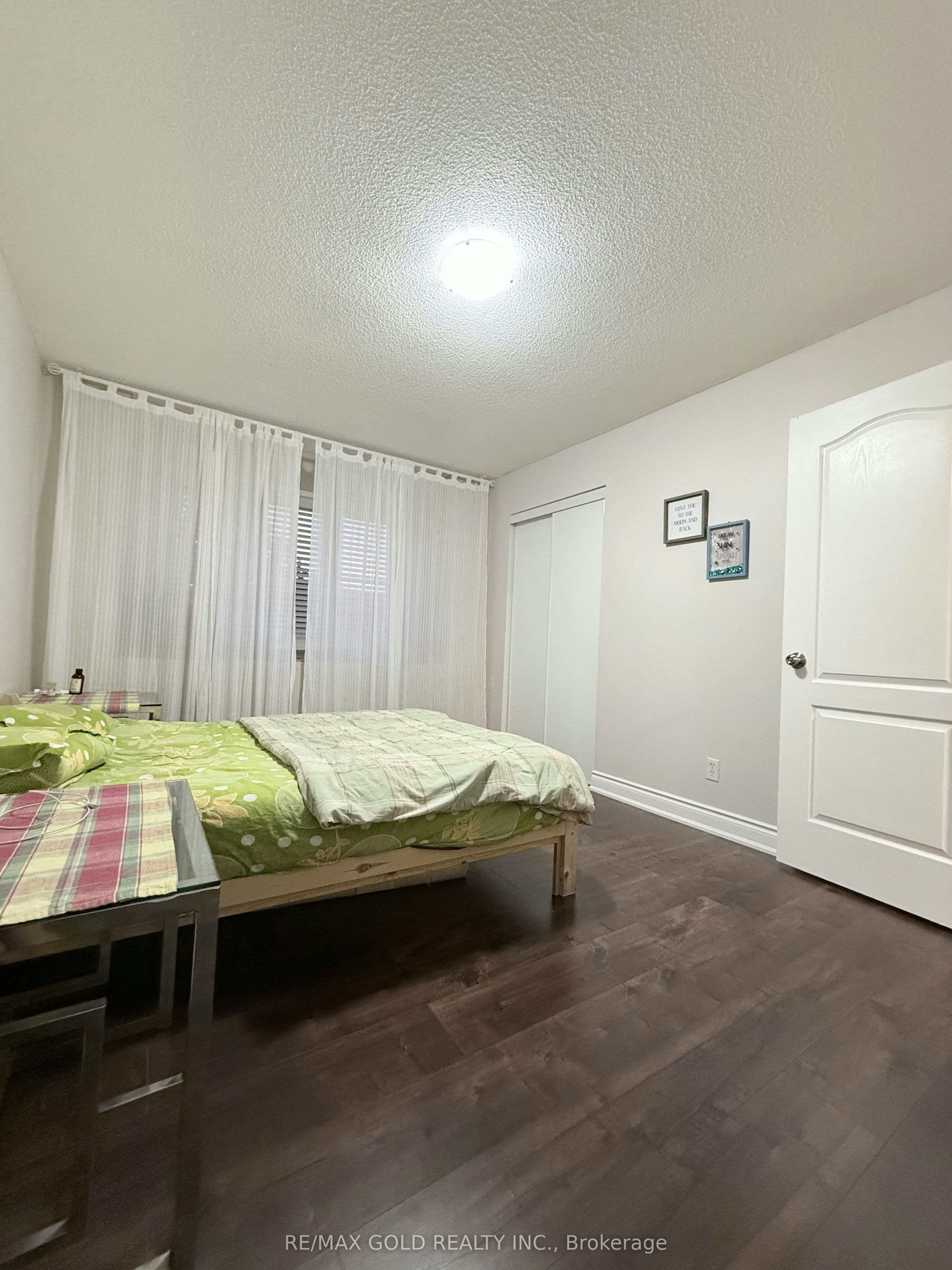 24 Junction Crescent, Brampton, ON, L7A 2G6 - 11