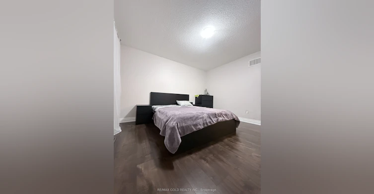 24 Junction Crescent, Brampton, ON, L7A 2G6 - 13