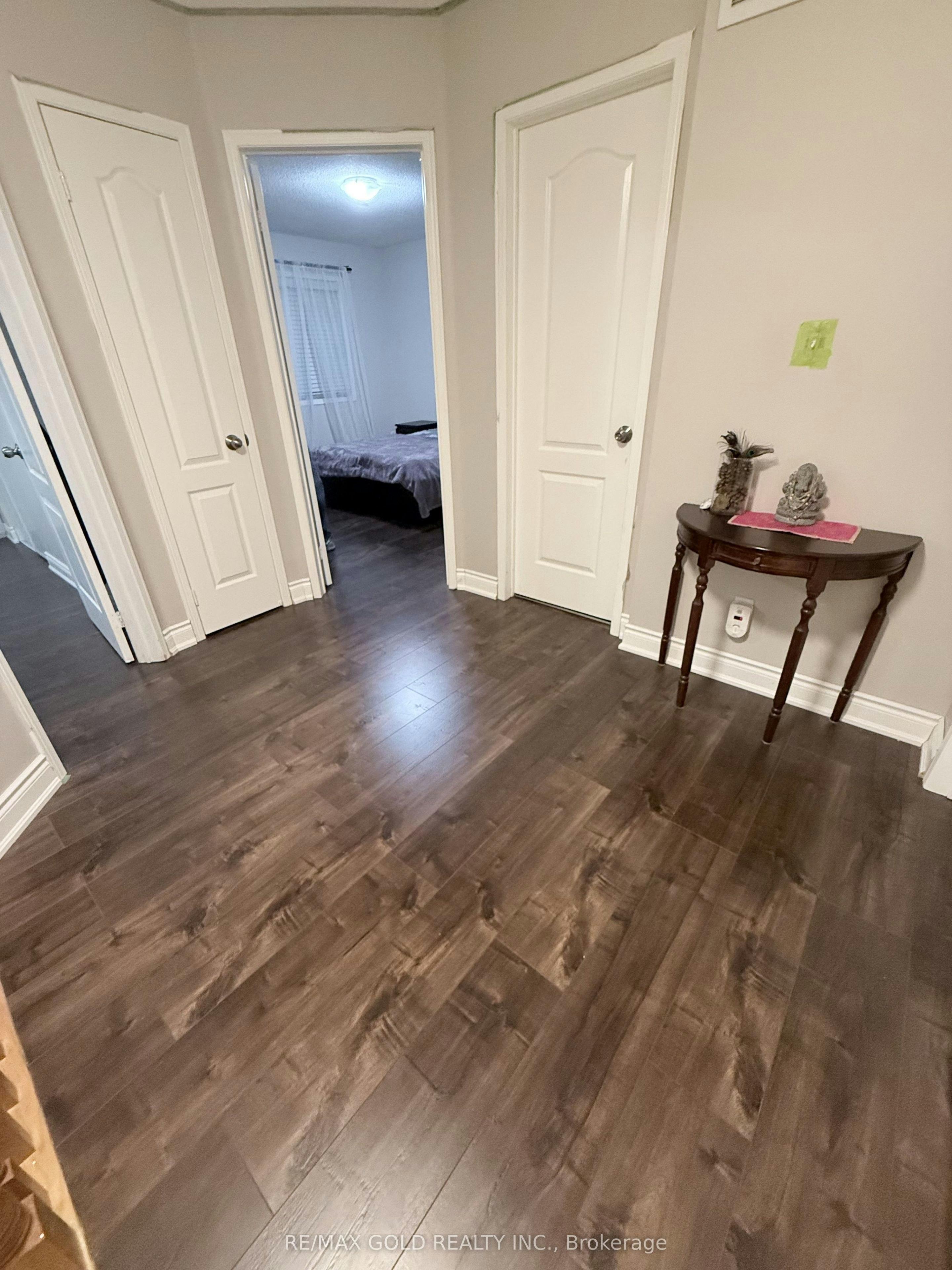24 Junction Crescent, Brampton, ON, L7A 2G6 - 9