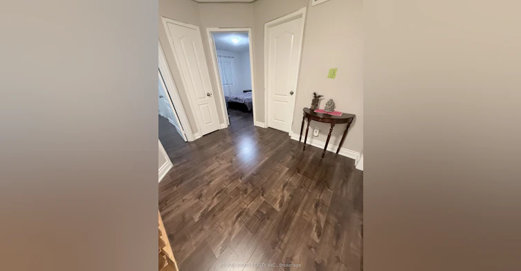 24 Junction Crescent, Brampton, ON, L7A 2G6 - 9