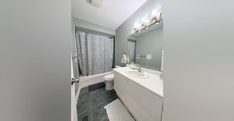 24 Junction Crescent, Brampton, ON, L7A 2G6 - 17