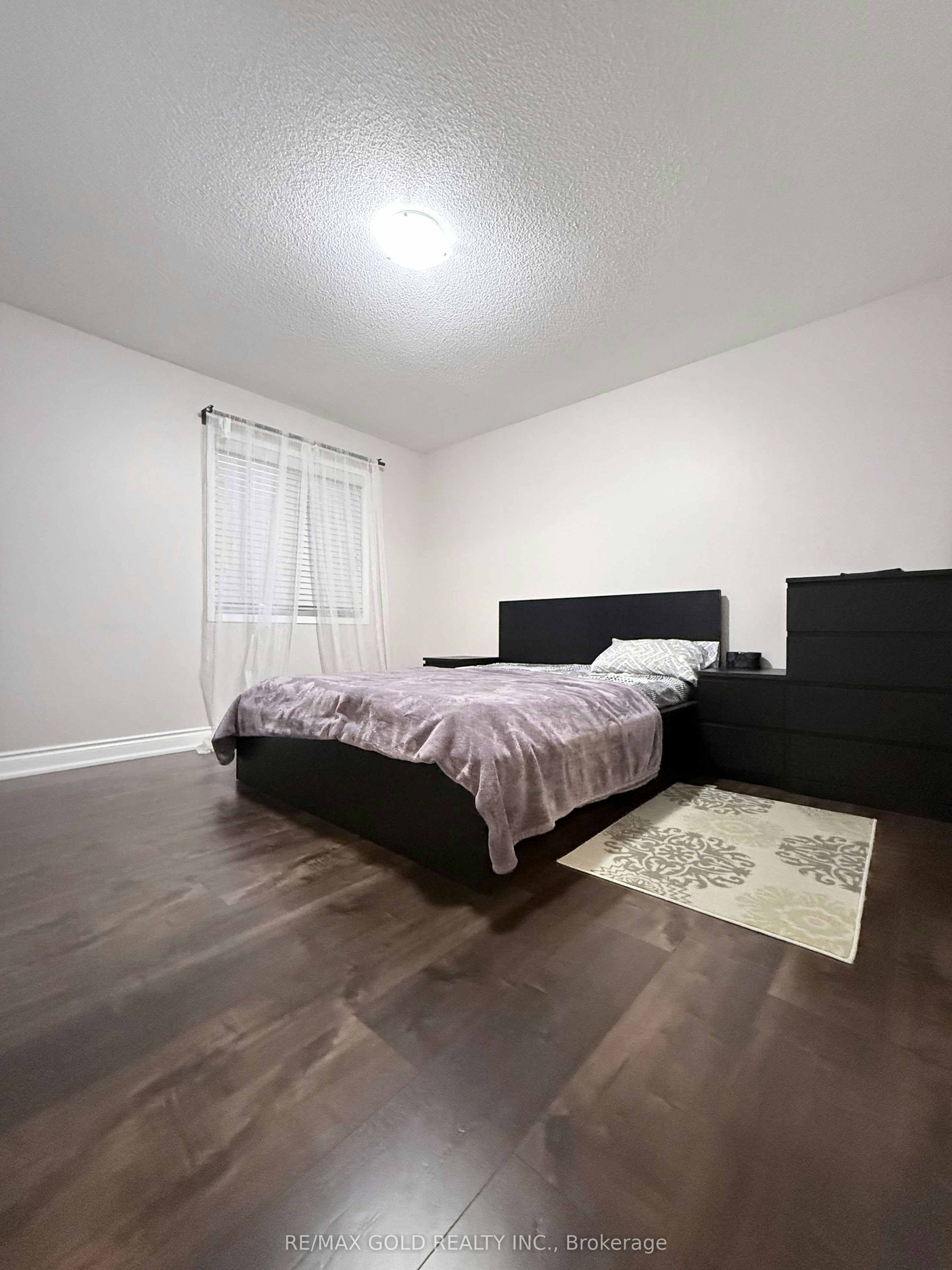 24 Junction Crescent, Brampton, ON, L7A 2G6 - 15