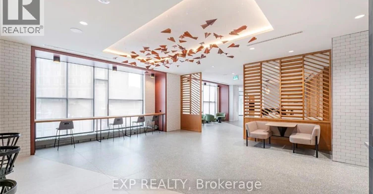 716-2495 W Eglinton Avenue W Avenue, Mississauga, ON, L5M 2T2 - 4