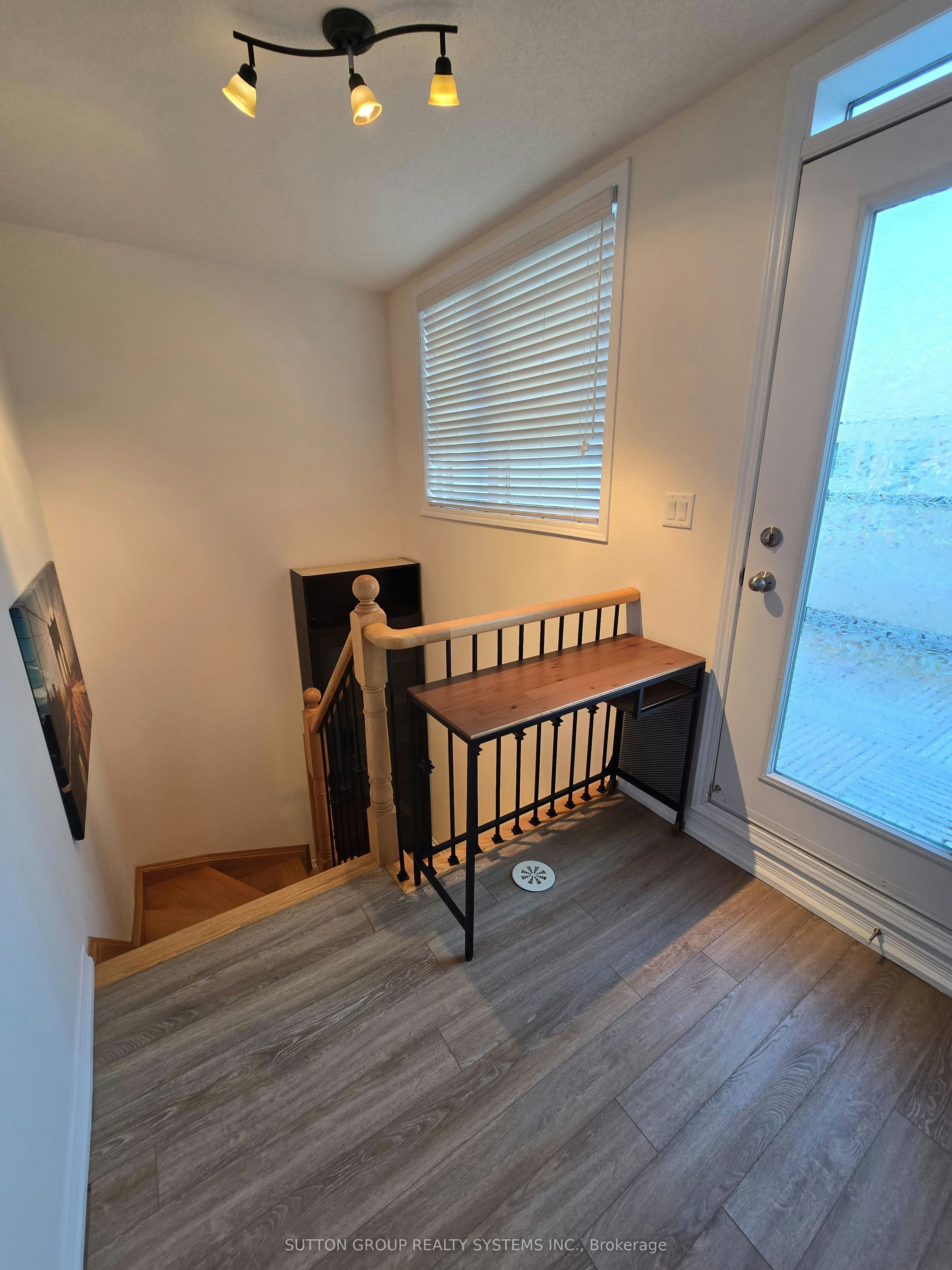126-34 Fieldway Road, Toronto, ON, M8Z 0E3 - 19