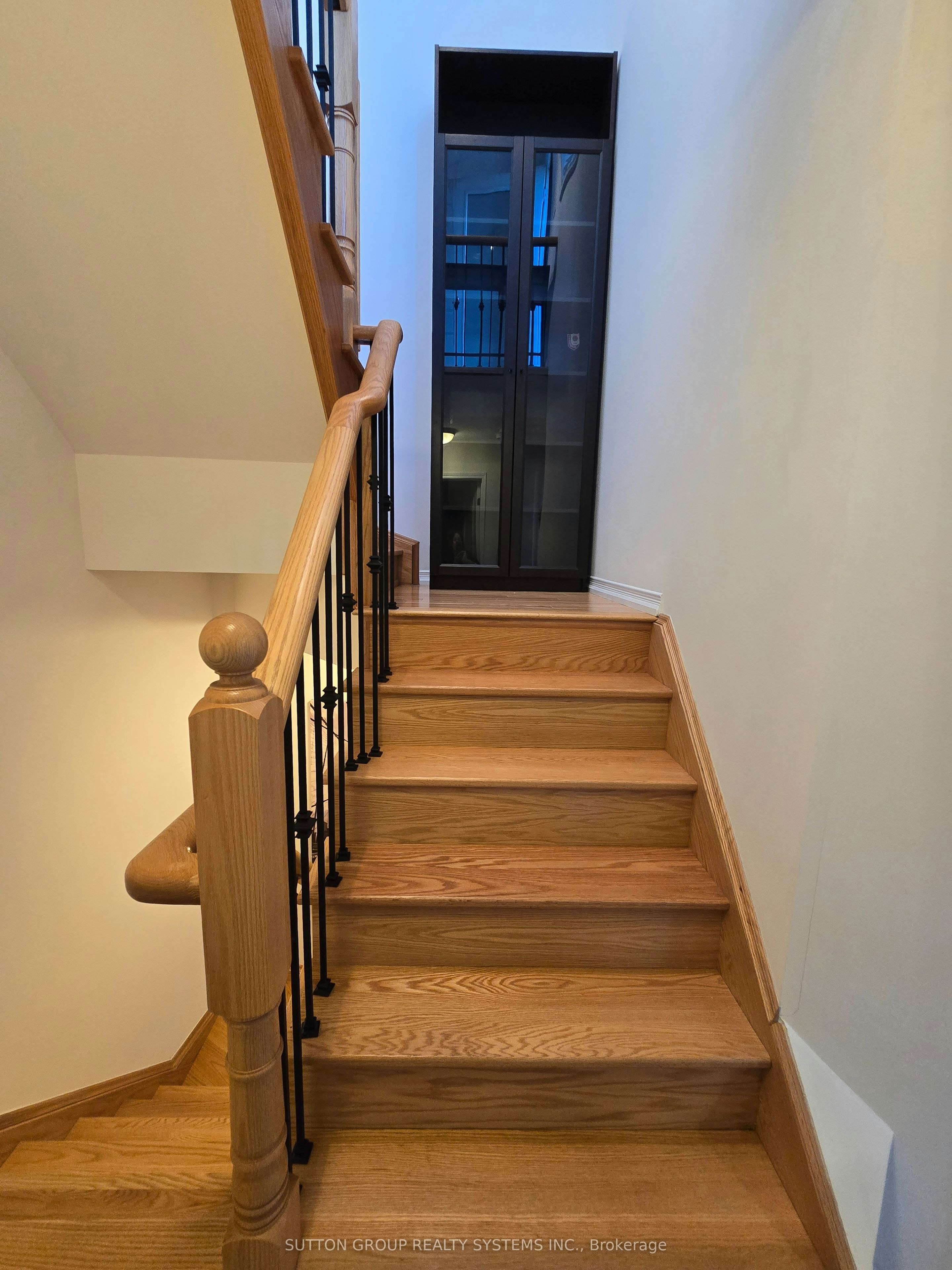 126-34 Fieldway Road, Toronto, ON, M8Z 0E3 - 18