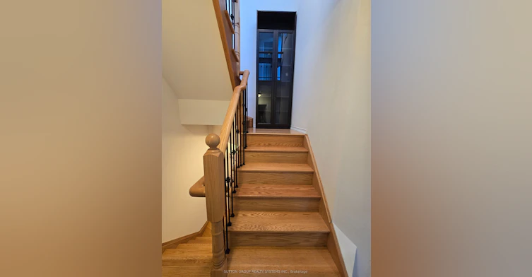 126-34 Fieldway Road, Toronto, ON, M8Z 0E3 - 18