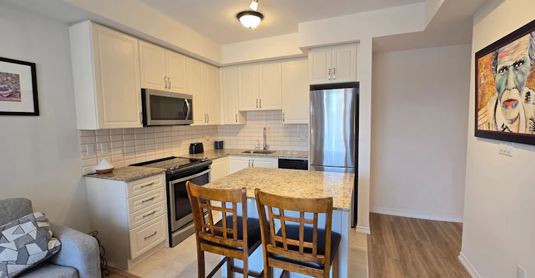 126-34 Fieldway Road, Toronto, ON, M8Z 0E3