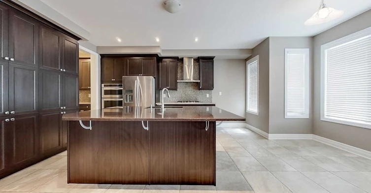Upper-190 Culp Trail, Oakville, ON, L6M 0W2 - 6