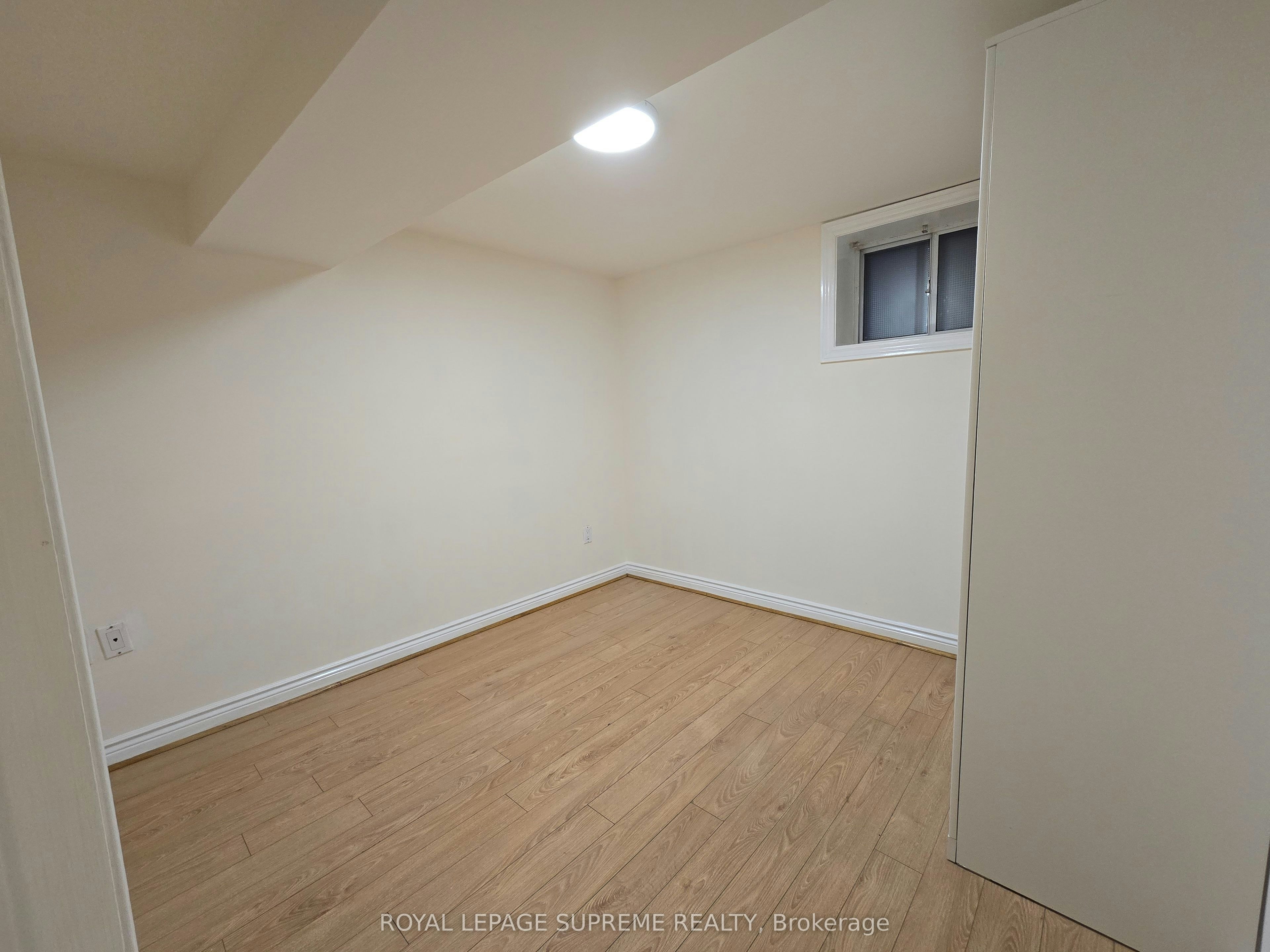 Basement-20 Edna Avenue, Toronto, ON, M6P 1B8 - 19