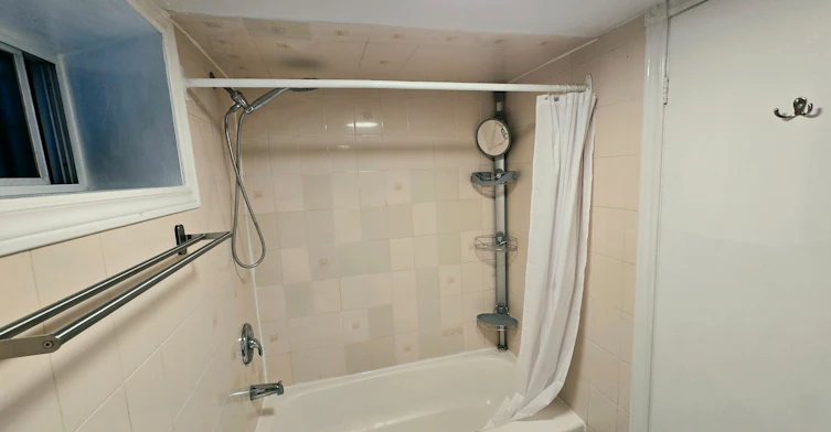 Basement-20 Edna Avenue, Toronto, ON, M6P 1B8 - 7